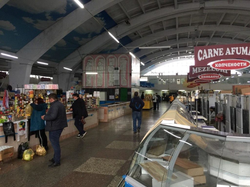 piața centrală Bălți