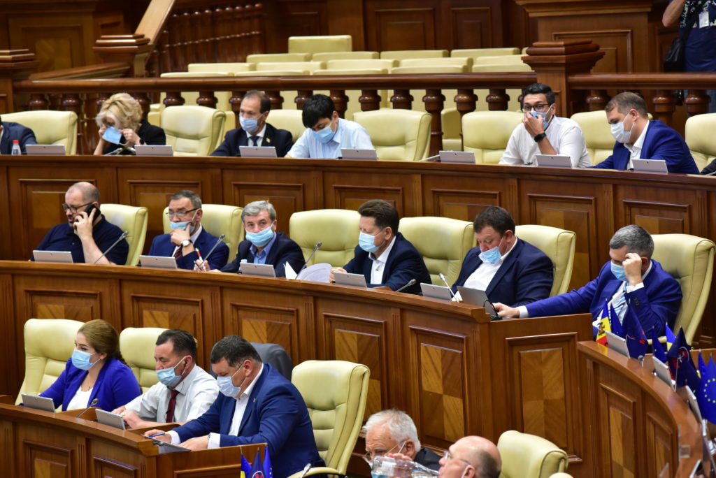 gațcan, furculiță