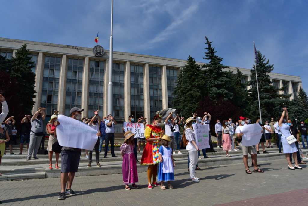 Protestul artiștilor la PMAN