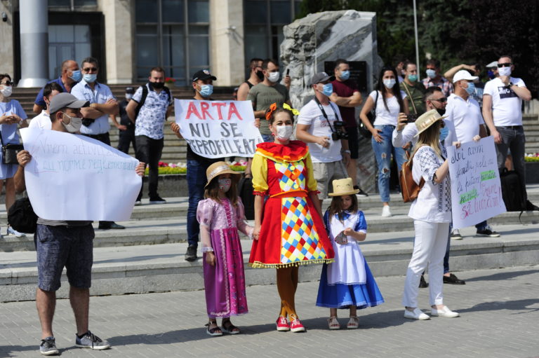 Protestul artiștilor la PMAN
