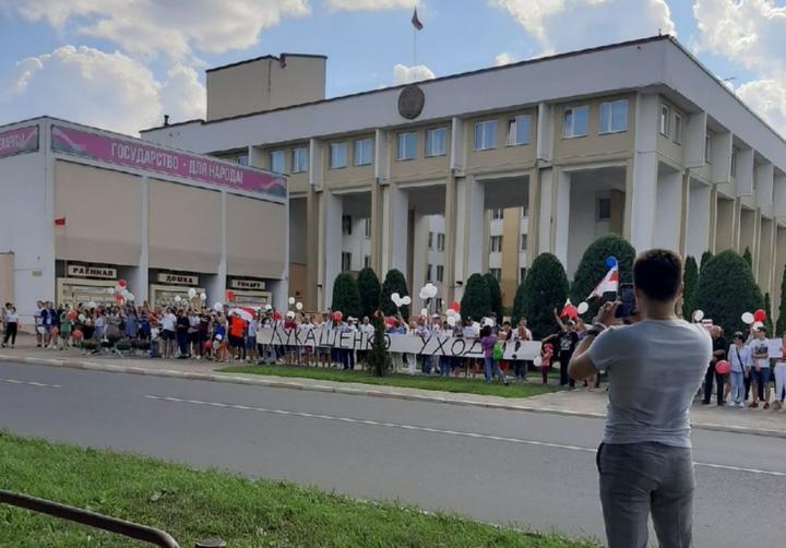 (FOTO/VIDEO) Manifestații de amploare în Belarus, pentru a opta zi consecutiv
