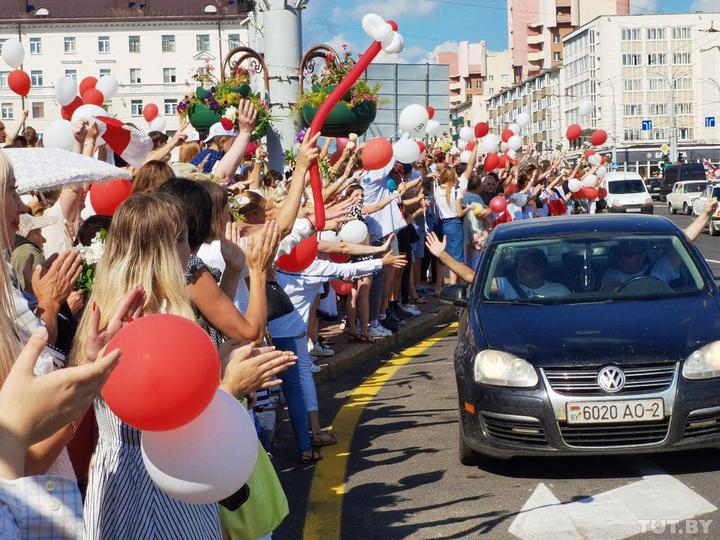 (FOTO/VIDEO) Manifestații de amploare în Belarus, pentru a opta zi consecutiv