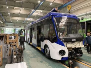 В Кишинев в сентябре прибудут пять новых троллейбусов-«гармошек» (ФОТО)