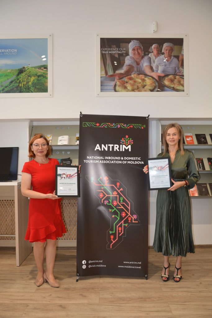 Efes Moldova în parteneriat cu ANTRIM lansează programul de susținere a turismului rural