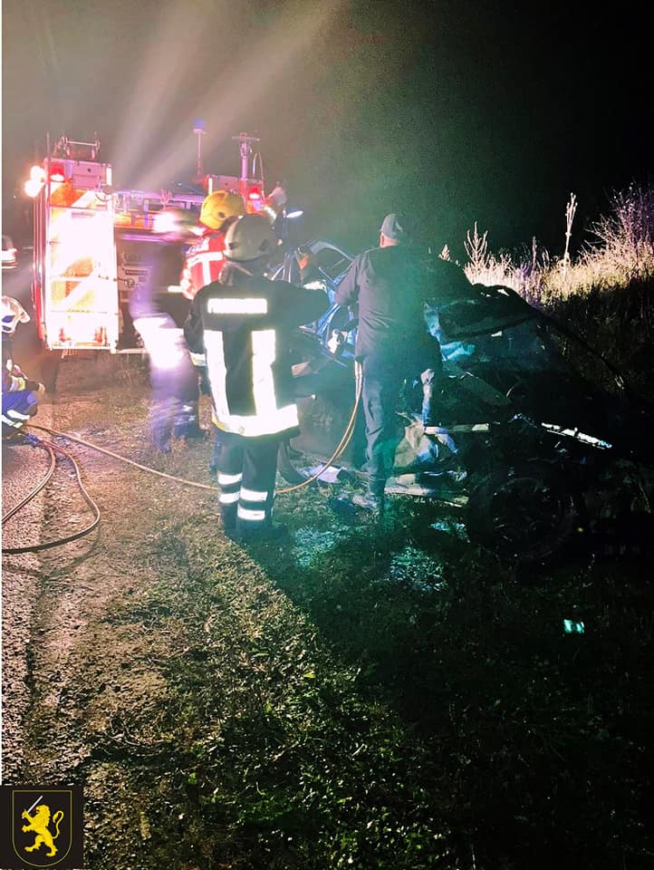 Trei persoane au decedat într-un cumplit accident pe traseul Orhei - Călărași. Șoferul ar fi încercat să iasă la depășire unei căruțe (FOTO)