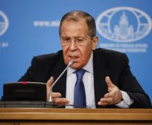 Лавров заявил, что Россия не требует, чтобы Зеленский сдался, но требует  «прекратить сопротивление»