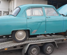 Automobil retro din anii 60, oprit la vama Leușeni. Unde urma să ajungă?