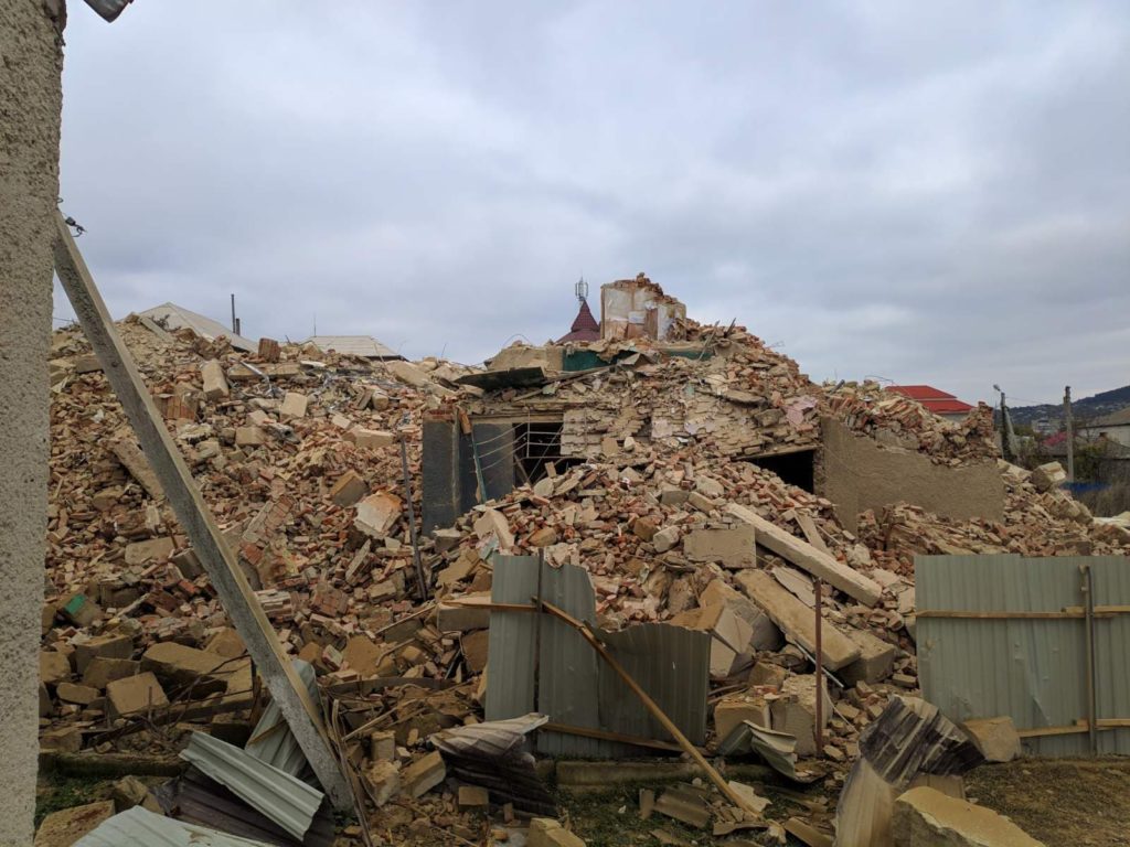 Blocul de locuit cu 9 nivele din Otaci a fost demolat în totalitate (FOTO)