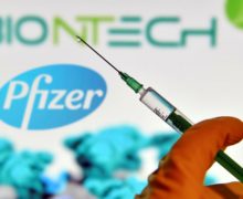 США разрешили использовать вакцину Pfizer против коронавируса