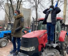 Молдавские фермеры потребовали срочно созвать заседание правительства. Что случилось?