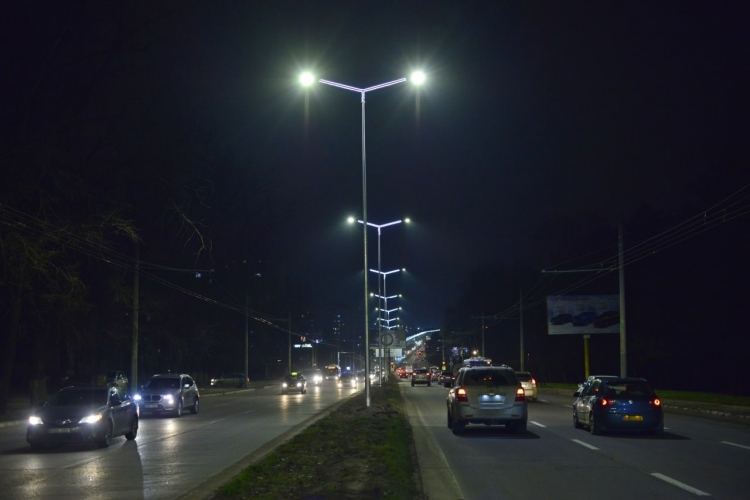 Mai multă lumină pe str. Calea Orheiului din capitală. Lucrările de renovare au fost finalizate (FOTO)