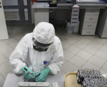 В частной лаборатории в Молдове обнаружили «британский» штамм коронавируса