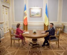 Молдова и Украина возьмутся за Днестр. Что обсудят Санду и Зеленский