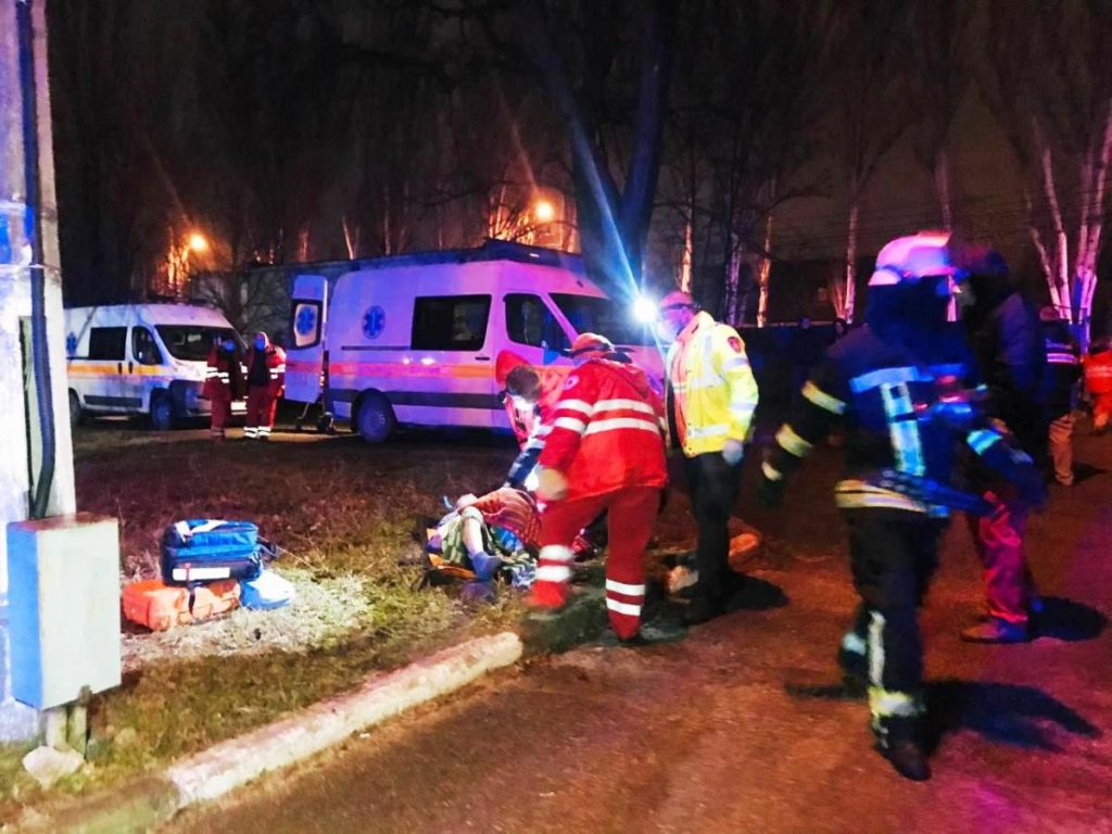 Incendiu într-un spital din Ucraina, unde erau tratați pacienți cu COVID. Printre morți este și un medic (FOTO)