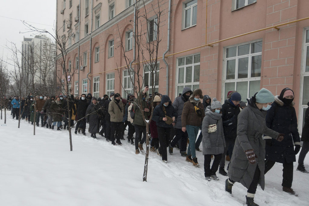 Peste 5000 de persoane au fost reținute în urma demonstrațiilor pro-Navalnîi (FOTO)