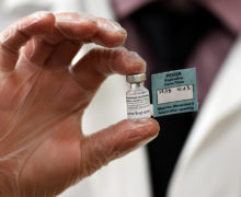 В Кишинев доставили еще более 32 тыс. доз вакцины Pfizer