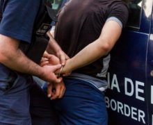 Сотрудника погранполиции Молдовы подозревают в организации выезда мужчин из Украины