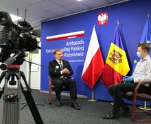 «Молдавские врачи спасли мне жизнь». Посол Польши рассказал, как переболел коронавирусом