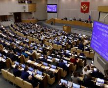 В России приняли закон, позволяющий засекречивать доходы и имущество депутатов и сенаторов