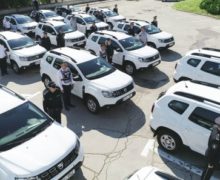 Полиция Молдовы получила 30 новых автомобилей (ФОТО)