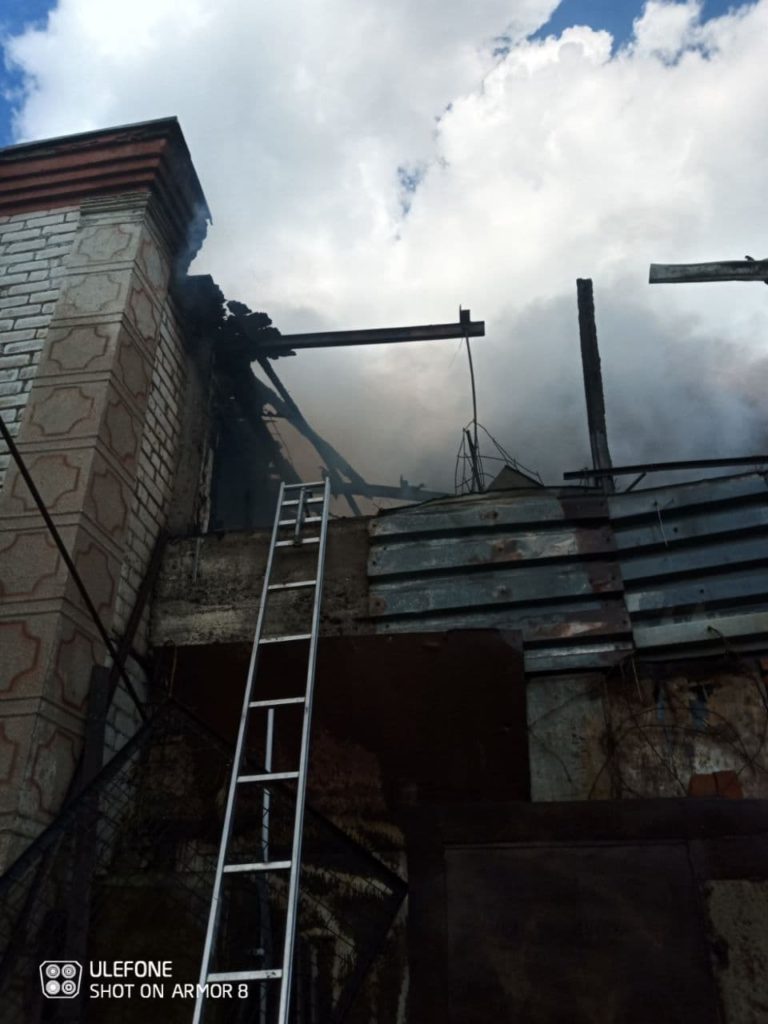 В дачном поселке на севере Молдовы произошел пожар (ФОТО)