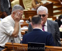 NM Espresso: почему новый парламент работал только час, как социалисты прокололись на «троне» для Санду, и о чем стыдно говорить мэру Кишинева
