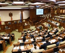 Депутаты собрались на первое заседание внеочередной сессии. Онлайн-трансляция