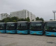 Primele cinci autobuze din cele 100 achiziționate de municipalitate au ajuns la Chișinău