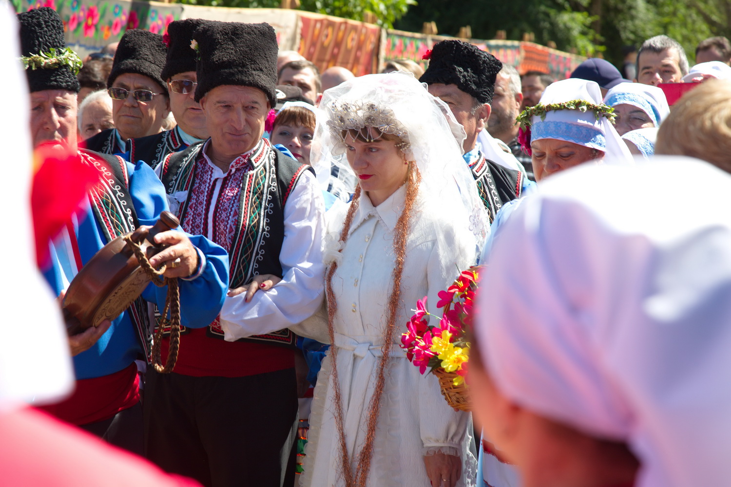 В селе Гайдары прошел фестиваль гагаузского ковра (ФОТО)