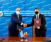 Граждане Молдовы смогут получать пенсии и пособия в Греции. Министры обеих стран подписали договор