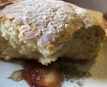 Нахлебники. Как политики спекулируют на хлебе, и почему для Молдовы «хлеб — это святое»