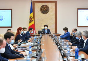 Правительство Молдовы одобрило введение ЧП в энергетическом секторе