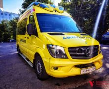Фонд из Голландии подарил машину скорой помощи детской больнице Кишинева (ФОТО)