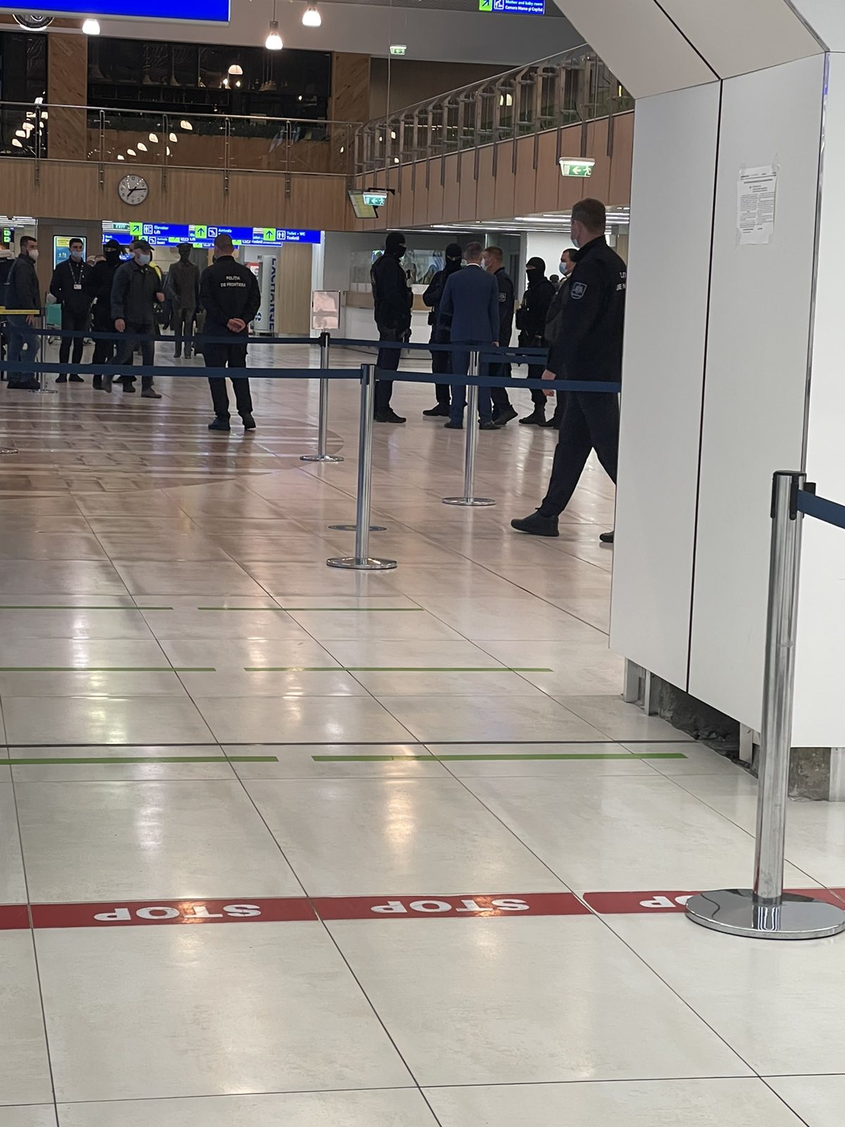 В Кишиневском аэропорту проводят обыск по делу о взятках (ВИДЕО)