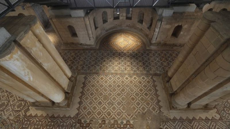 Un mozaic creat acum 1000 de ani a fost expus după o restaurare care a costat $12 mln (FOTO)