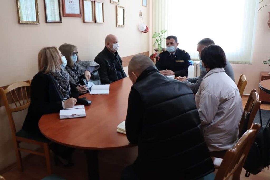 Un grup de deputați a făcut o vizită neanunțată la Penitenciarul din Cricova. Ce au depistat? (FOTO)