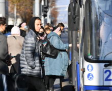 В Молдове от ковида лечатся около 4 тыс. человек