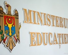 Elevii nu vor trece la studiile online din cauza crizei energetice. Ministerul Educației dezminte informația apărută în presă