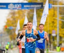 Moldoveanul Ivan Siuris este câștigătorul Maratonului Internațional București