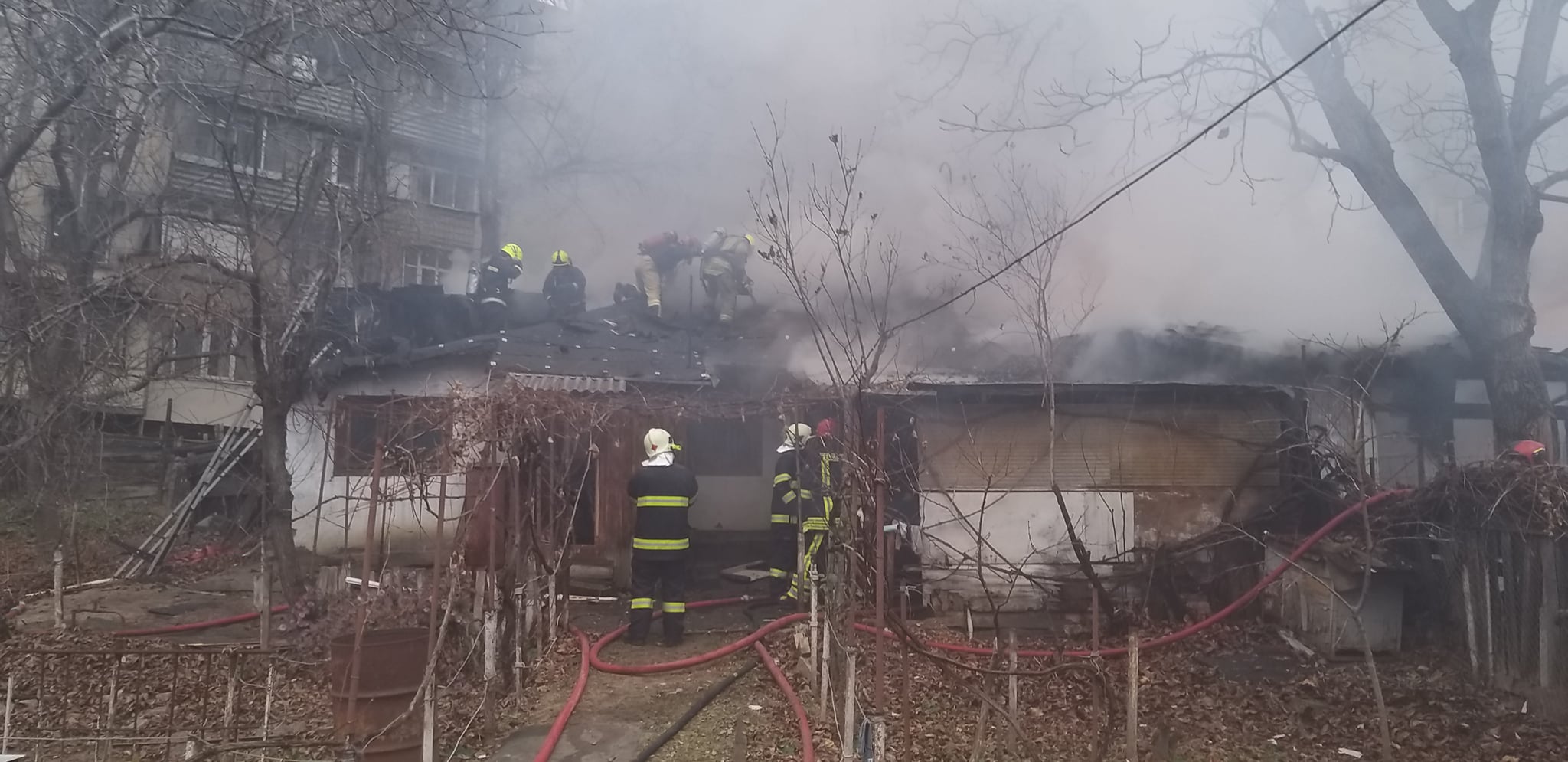 (ФОТО) В Кишиневе на Рышкановке произошел пожар