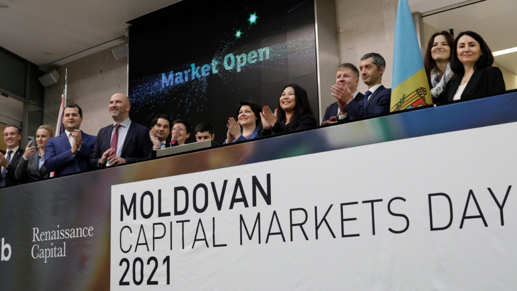 Maib принял участие в церемонии открытия первого «Дня рынка капитала Молдовы» на Лондонской фондовой бирже