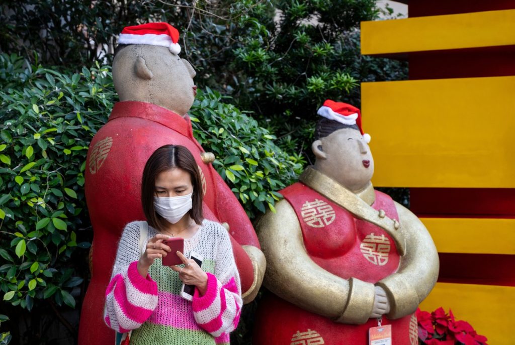 FOTO Cum sărbătorește lumea al doilea Crăciun în pandemie