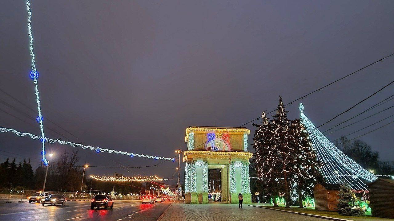 FOTO Locurile din capitală, unde se simte deja atmosfera de Crăciun