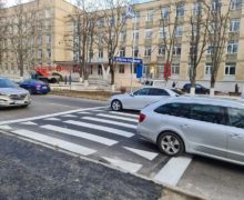 (ФОТО) В Кишиневе появились приподнятые пешеходные переходы