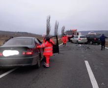 (FOTO) Doi tineri de 21 de ani au decedat într-un accident, în apropiere de Postul Vamal Leușeni