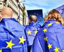 Одной ногой в Европе. Что означает для Молдовы резолюция Европарламента о начале переговоров по вступлению в ЕС?
