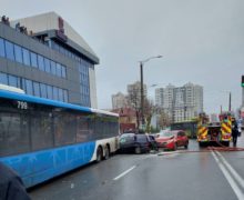 (ВИДЕО) Авария с участием автобуса и 15 авто: Кишиневский автобусный парк всем возместит ущерб