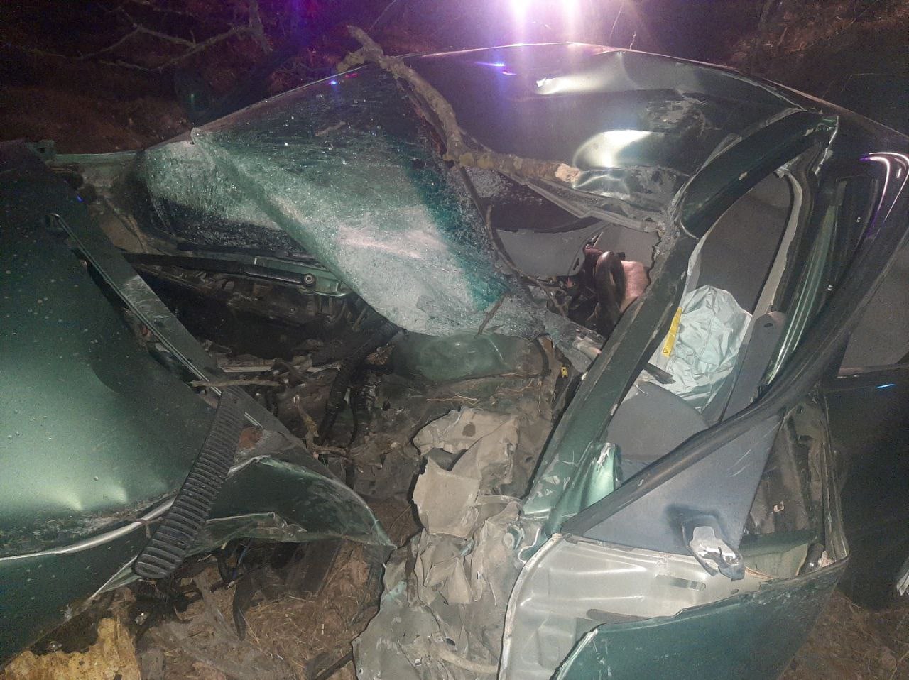 (FOTO) Un șofer de 18 ani a murit în urma unui accident rutier, care s-a produs la Edineț