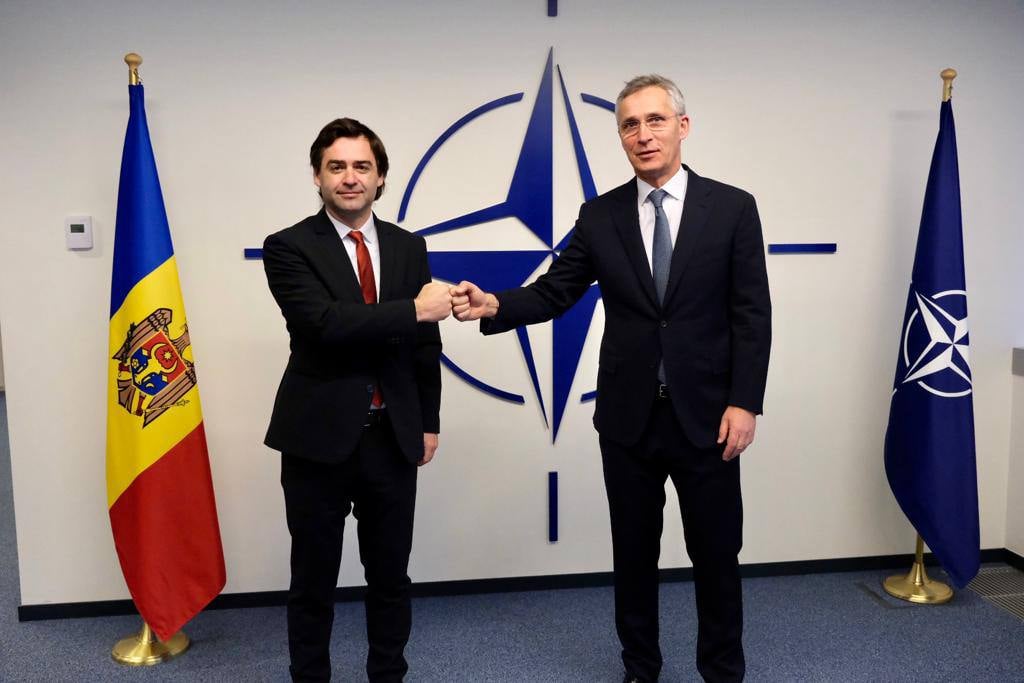 FOTO Nicu Popescu s-a întâlnit, din nou, cu conducerea NATO: „Republica Moldova va rămâne un partener credibil”