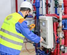 Temperaturi de până la +15 grade. Termoelectrica cheamă administratorii de bloc să nu admită supraconsum de energie termică